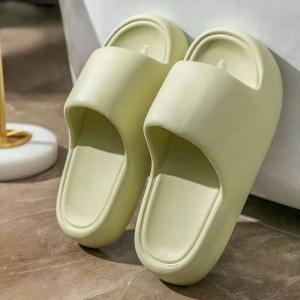 Yesteem Comfortable Women Slippers for Indoor Bathroom Home EVA Thick-Sole Home Slippers for Men Couple Wholesale Free Sample