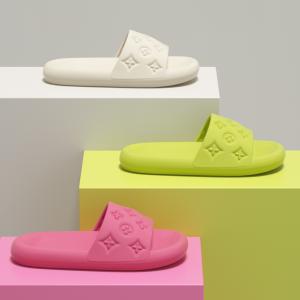 Yesteem Summer Non-slip Silent Flat Slippers for Women Soft-soled EVA Slippers Wholesale Deodorant Bathroom Shoes for Couples Men